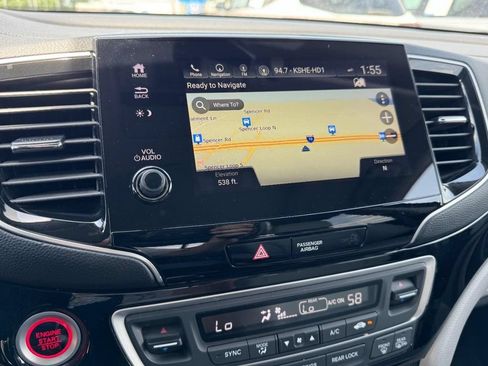 Used 2019 Honda Pilot Touring image 24