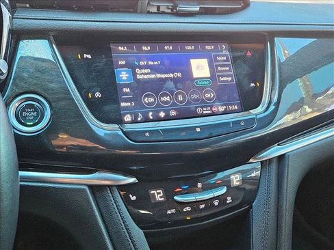 Used 2021 Cadillac XT6 Premium Luxury image 13