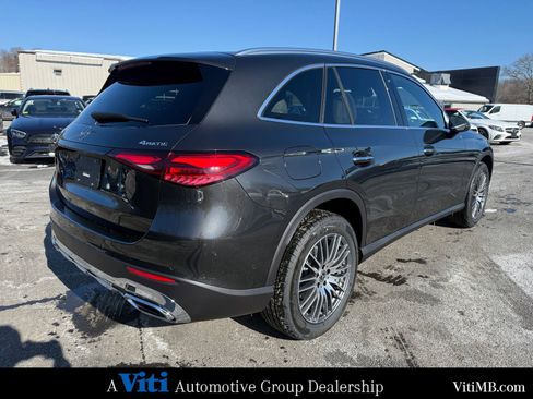 New 2026 Mercedes-Benz GLC 300 GLC 300 image 8