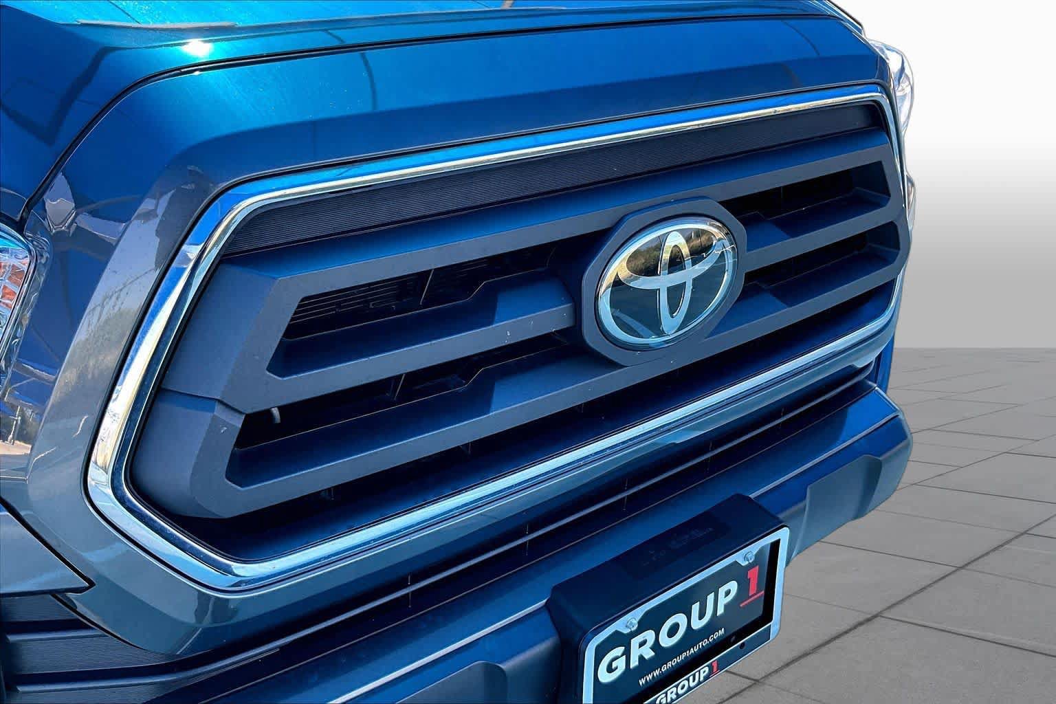 Used 2023 Toyota Tacoma SR5 RWD image 30