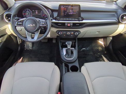 Used 2022 Kia Forte LXS image 21