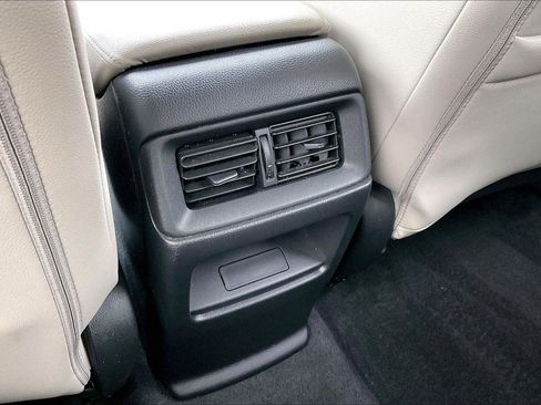 Used 2023 Honda CR-V EX-L image 32