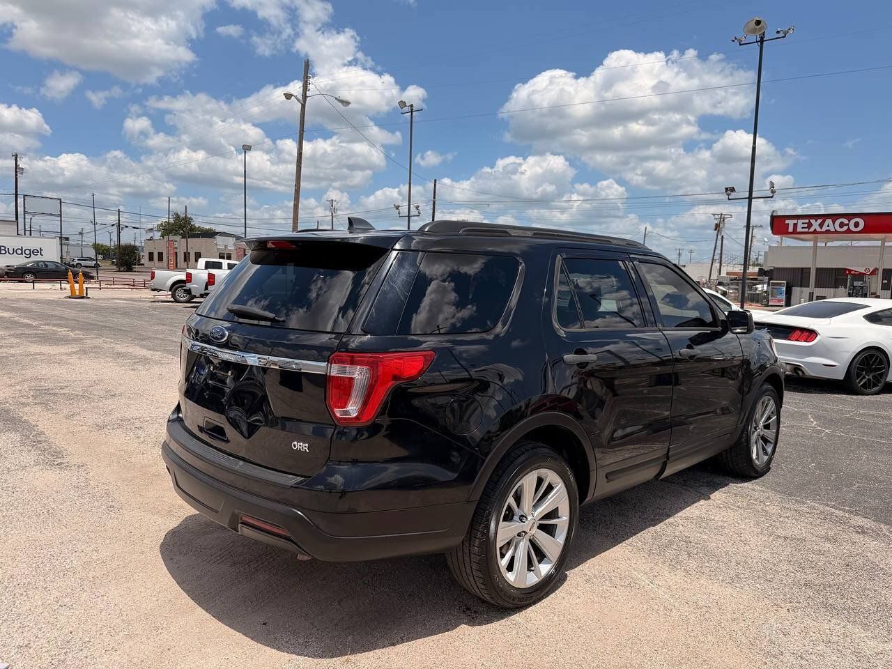 Used 2019 Ford Explorer FWD image 6