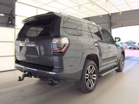 Used 2019 Toyota 4Runner Limited AWD/4WD image 4