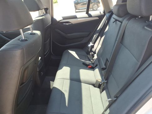Used 2014 BMW X1 xDrive28i AWD/4WD image 9