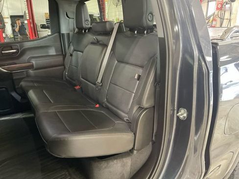Used 2022 GMC Sierra 1500 SLT w/ SLT Premium Plus Package AWD/4WD image 22