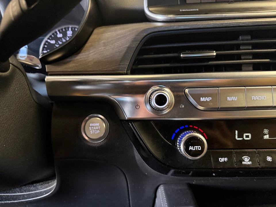 Used 2022 Kia Telluride SX w/ Towing Package FWD image 24