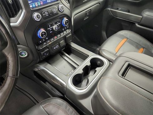 Used 2022 GMC Sierra 1500 AT4 w/ AT4 Premium Package image 22