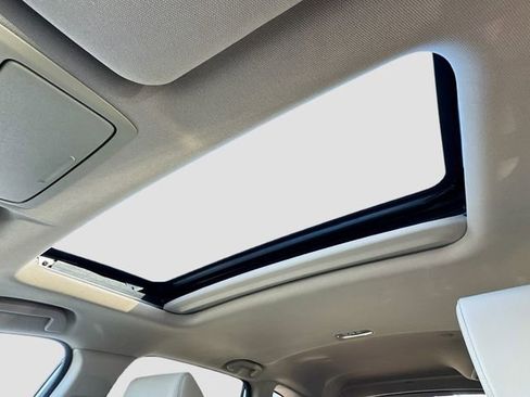 Used 2018 Honda CR-V EX-L image 18