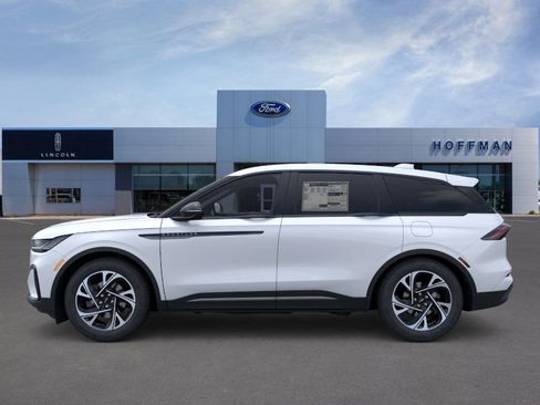 New 2026 Lincoln Nautilus Premier w/ Equipment Group 102A image 3