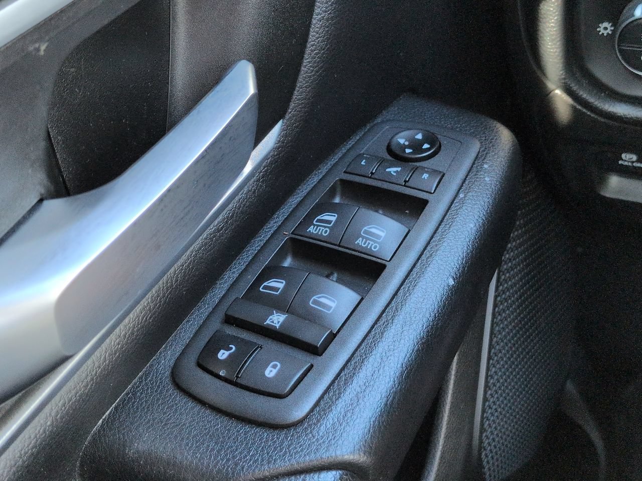 Used 2021 RAM 1500 Big Horn AWD/4WD image 24