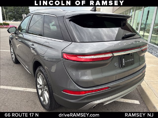 Certified 2022 Lincoln Corsair AWD w/ Premium Package image 3