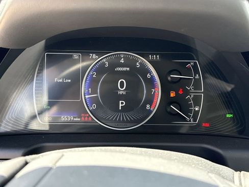 Used 2025 Lexus ES 350 w/ Premium Package image 25