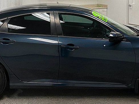 Used 2018 Honda Civic LX image 4
