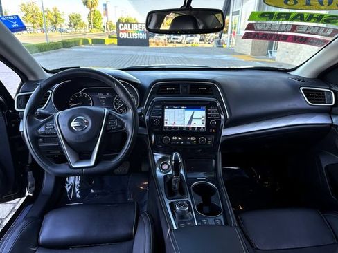 Used 2018 Nissan Maxima 3.5 SV FWD image 19