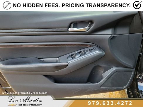 Used 2022 Nissan Altima 2.5 SR FWD image 16