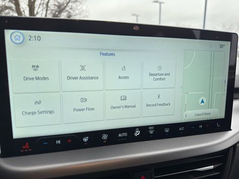 New 2025 Ford Escape PHEV image 30