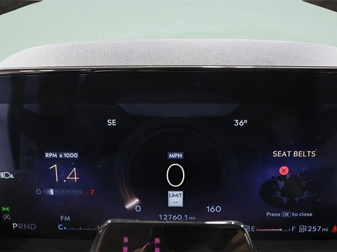 Used 2025 Lincoln Aviator Reserve w/ Equipment Group 201A image 13