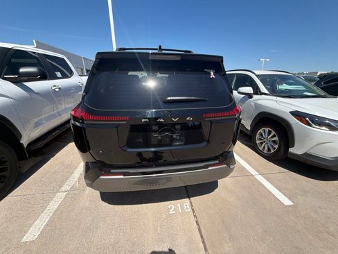 Used 2026 Toyota RAV4 XSE w/ Panoramic Sun Roof Package AWD/4WD image 4