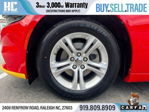 Used 2022 Dodge Charger SXT image 10