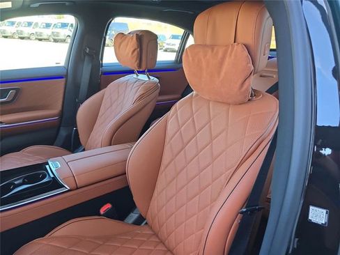 New 2026 Mercedes-Benz S 580 4MATIC Sedan image 21