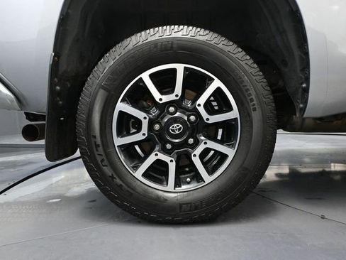 Used 2015 Toyota Tundra SR5 image 14
