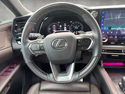 Used 2025 Lexus RX 350 w/ Convenience Package AWD/4WD image 27