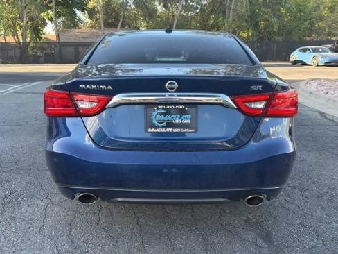 Used 2017 Nissan Maxima SR FWD image 4