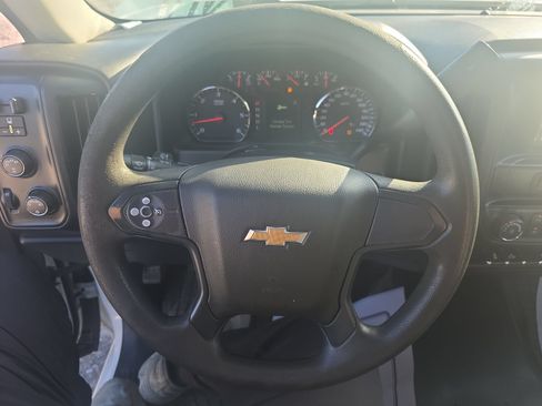 Used 2018 Chevrolet Silverado 1500 W/T w/ WT Fleet Convenience Package AWD/4WD image 17