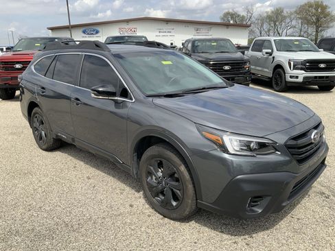Used 2021 Subaru Outback Onyx Edition XT w/ Popular Package #2 image 2
