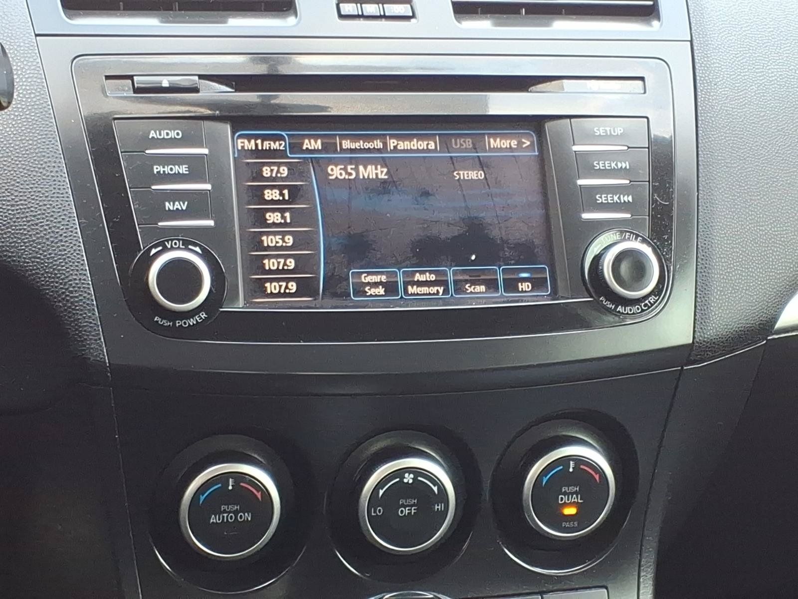 Used 2013 MAZDA MAZDA3 i Grand Touring FWD image 5