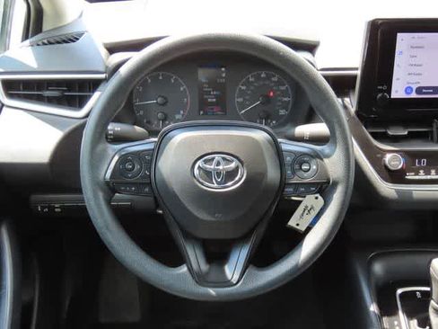 Used 2024 Toyota Corolla LE FWD image 18