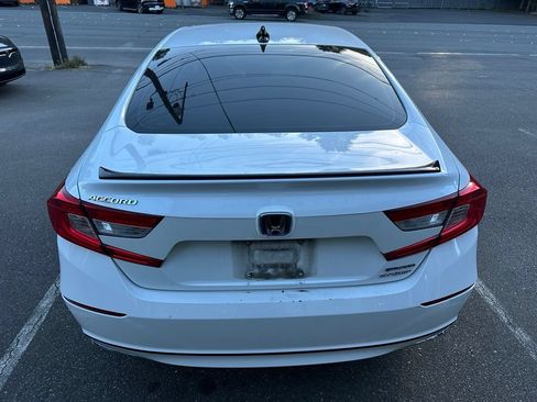 Used 2022 Honda Accord Sport image 6
