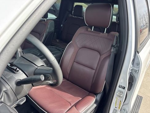 Used 2025 RAM 1500 Limited image 24