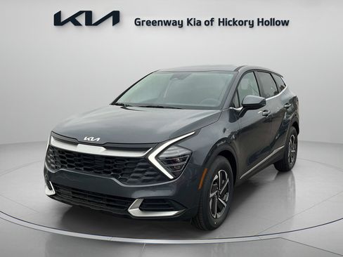 New 2025 Kia Sportage LX image 3