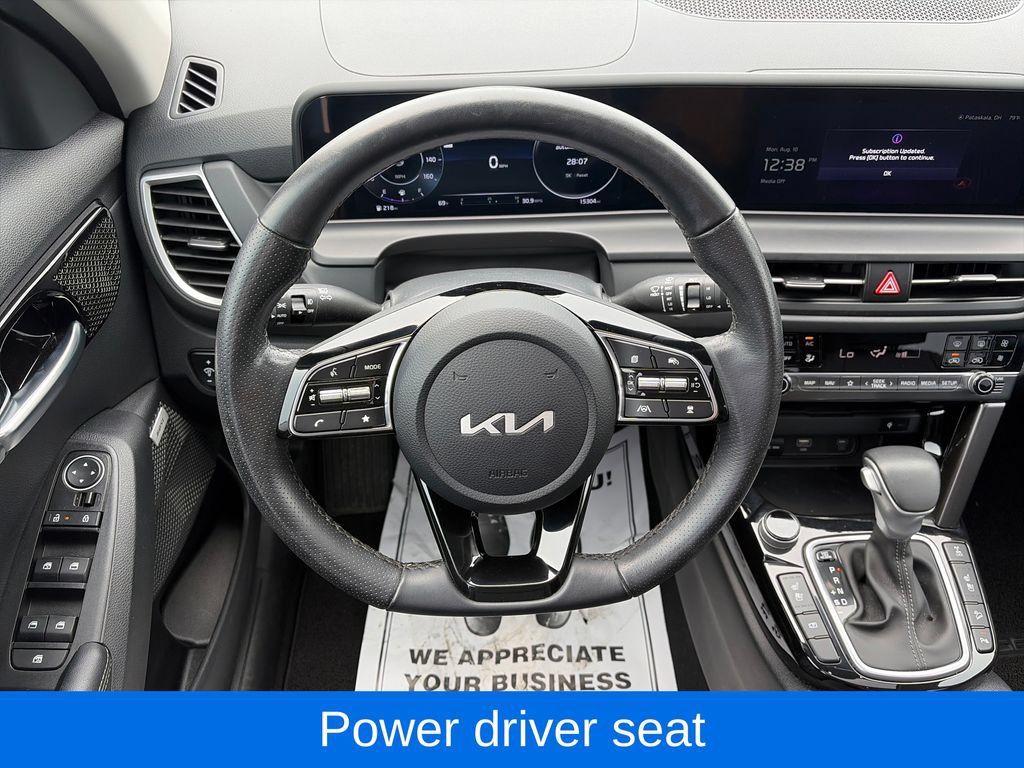 Used 2025 Kia Seltos SX w/ SX Sunroof Package AWD/4WD image 13