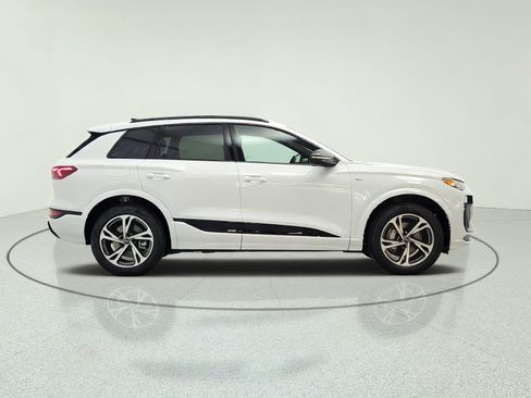 New 2027 Audi Q6 e-tron Premium Plus AWD/4WD image 4