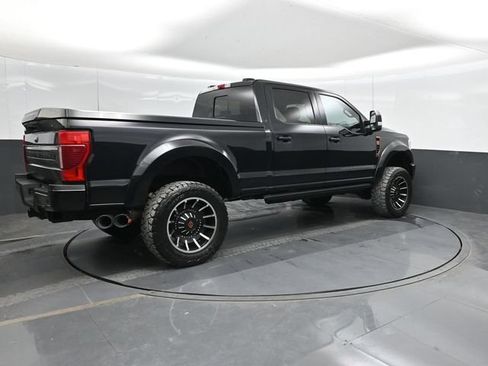 Used 2020 Ford F250 Lariat w/ Lariat Ultimate Package AWD/4WD image 3