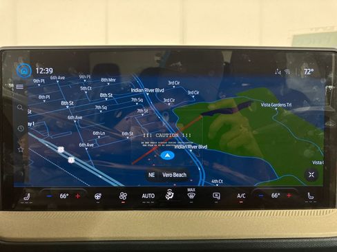 New 2026 Ford Maverick Lariat image 25