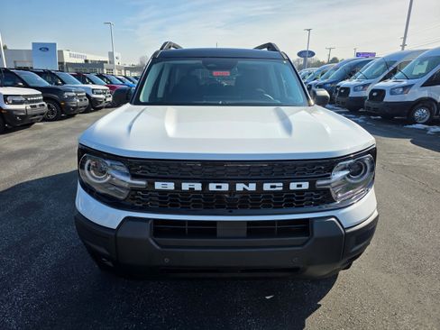 Certified 2025 Ford Bronco Sport Outer Banks w/ Outer Banks Tech Package+ image 8