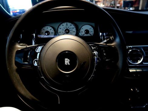 Used 2013 Rolls-Royce Ghost RWD image 14