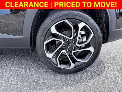 New 2026 Chevrolet Trax RS w/ Driver Confidence Package FWD image 32