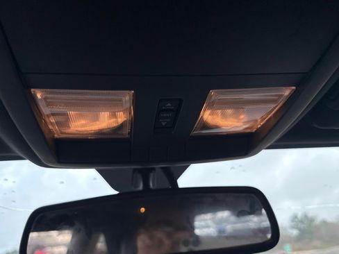 Used 2013 Dodge Challenger R/T Plus image 23