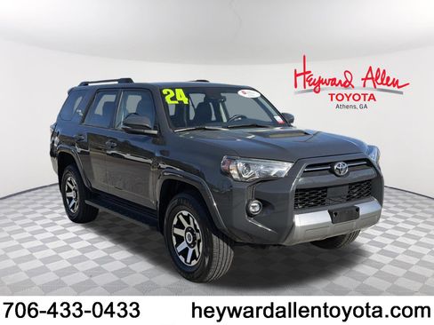 Certified 2024 Toyota 4Runner TRD Off-Road Premium image 1