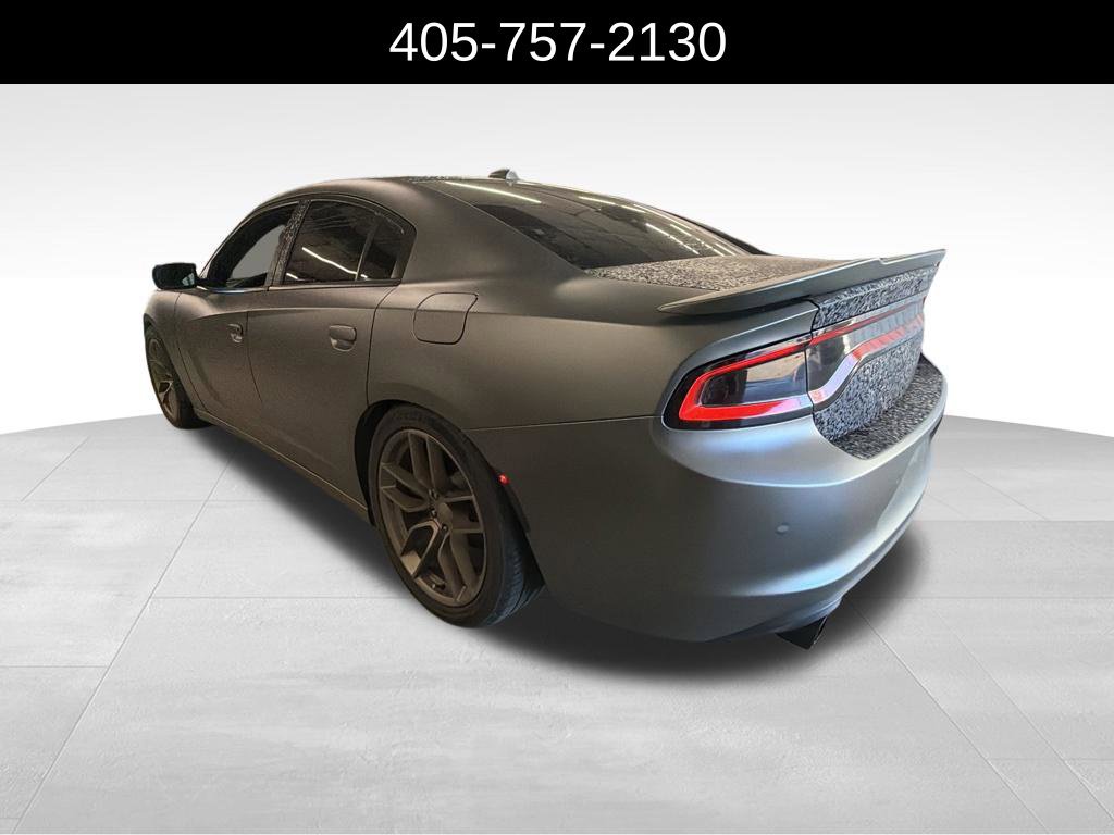Used 2016 Dodge Charger SXT w/ Plus Group RWD image 9