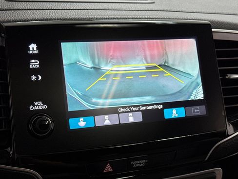 Used 2019 Honda Pilot Touring image 24