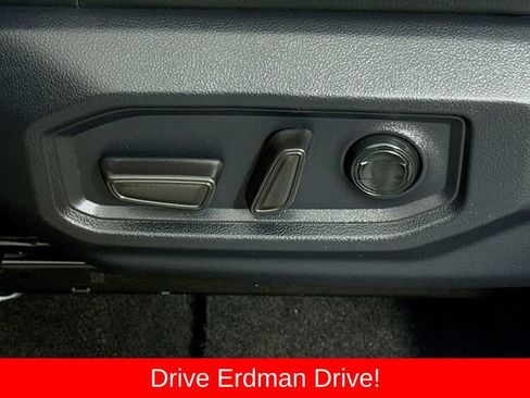 Used 2023 Toyota Tundra Limited w/ Power Package RWD image 12