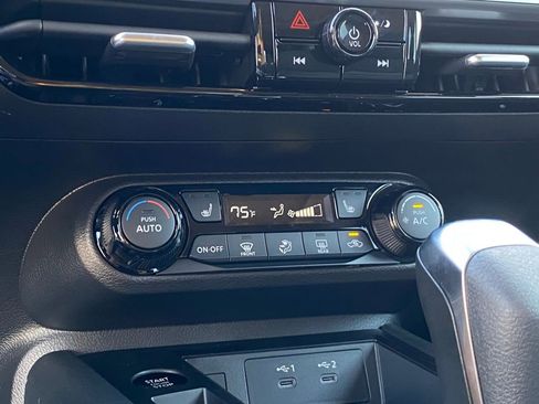 New 2026 Nissan Kicks SV w/ SV Premium Package image 25