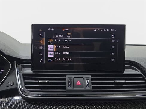 Used 2024 Audi SQ5 Prestige image 21