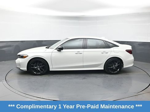 Used 2025 Honda Civic Sport image 2